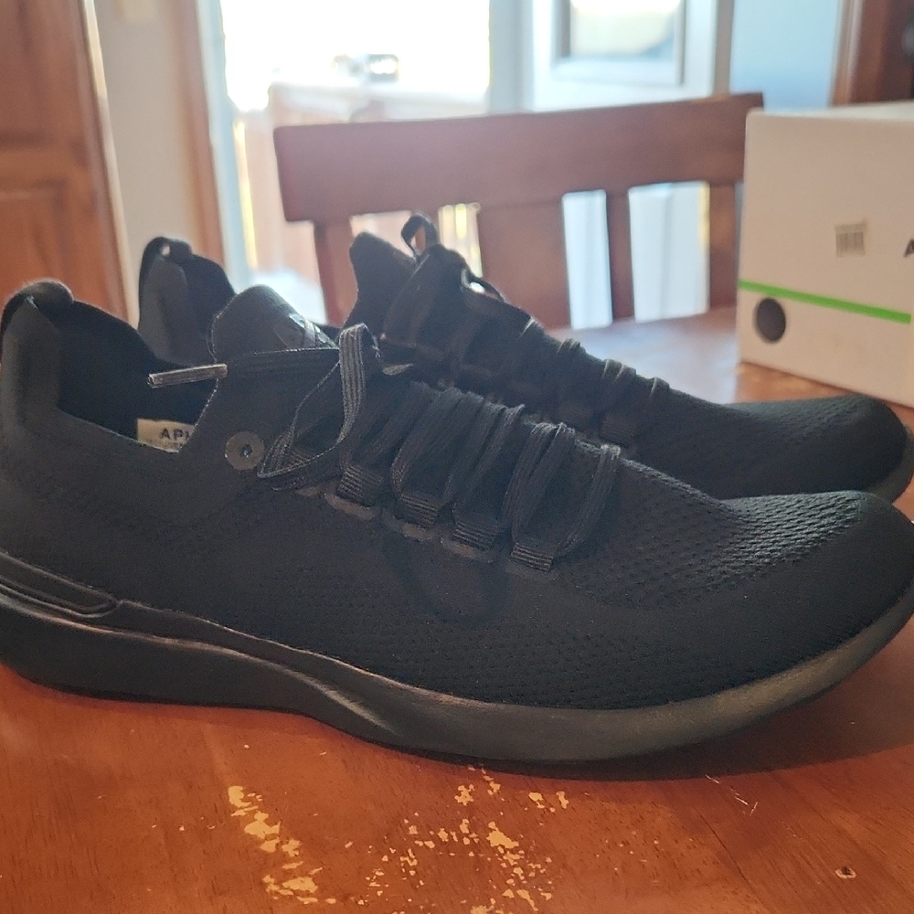 APL Men's TechLoom Breeze All-Black Sneakers